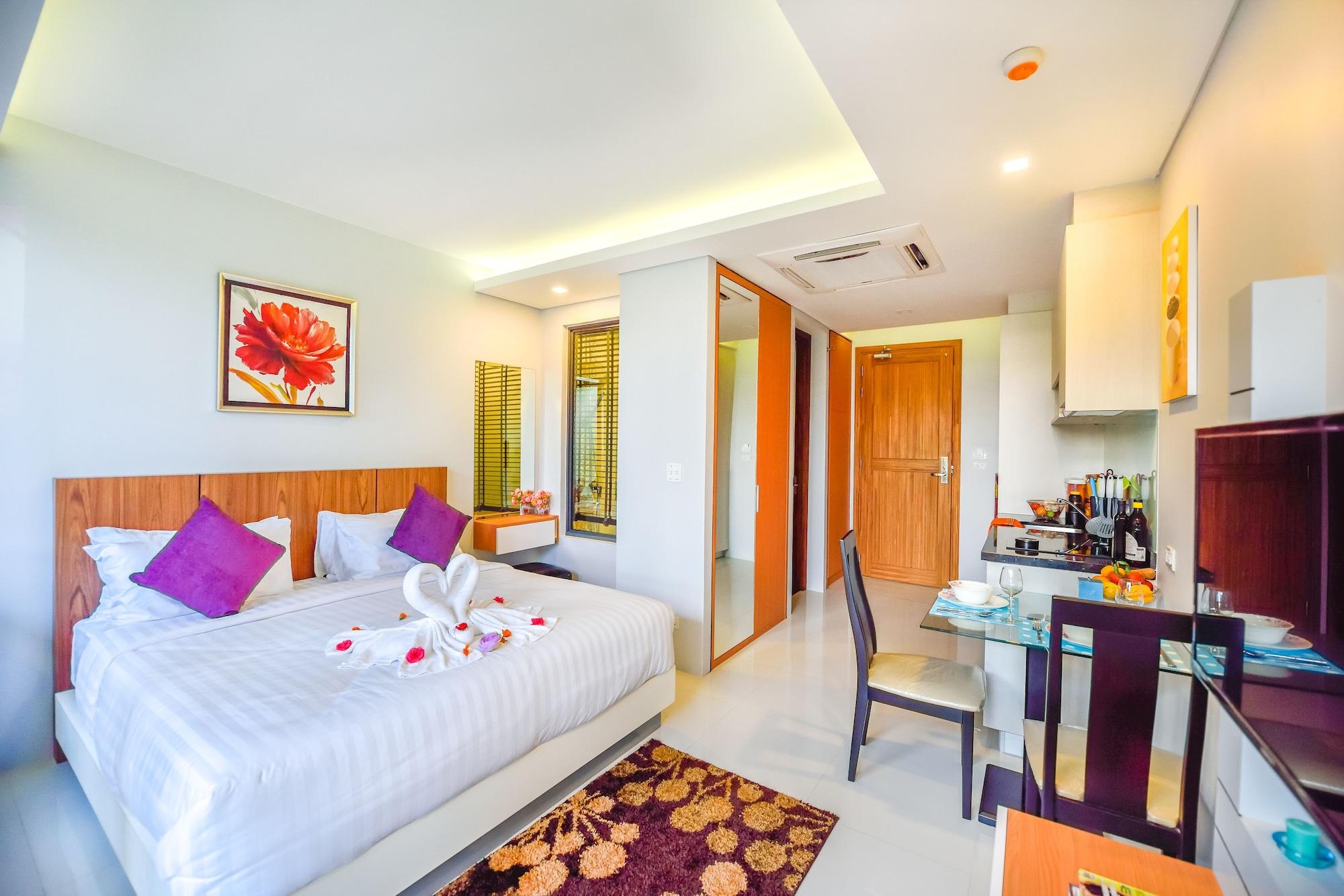Aparthotel At The Tree Phuket à Rawai Extérieur photo