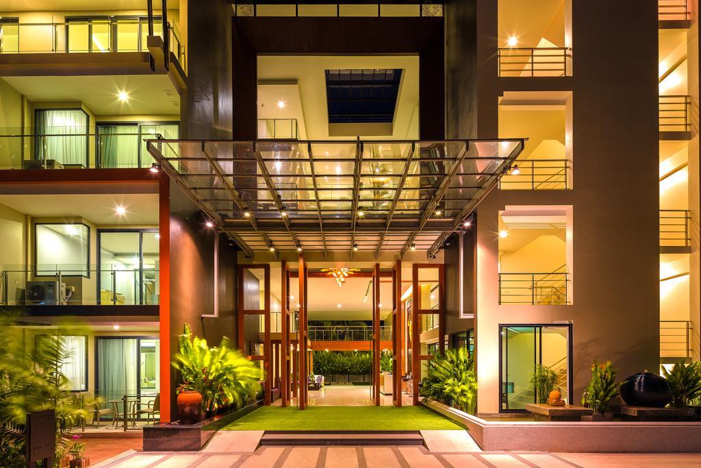 Aparthotel At The Tree Phuket à Rawai Extérieur photo