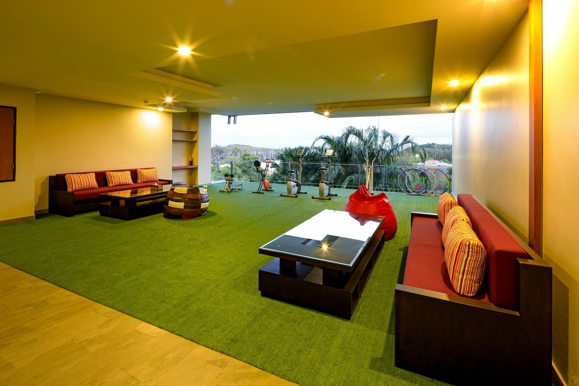 Aparthotel At The Tree Phuket à Rawai Extérieur photo